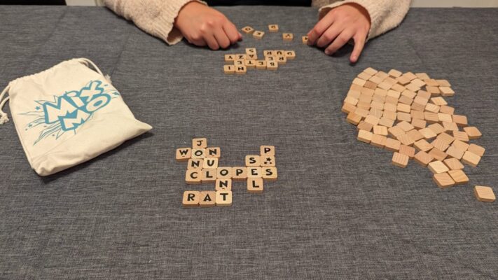 Jeu de lettres Mixmo pour former des mots de 6 lettres avec deux e